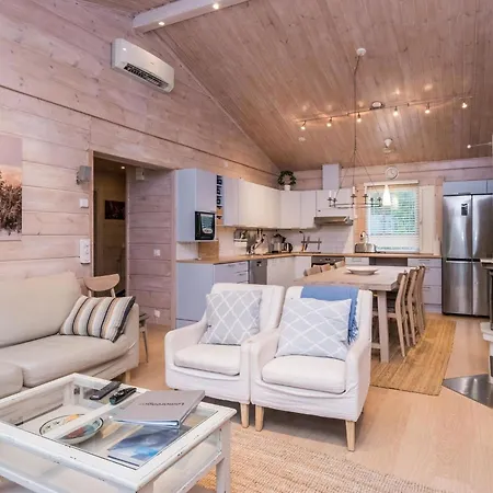 Isokuru 3 By Interhome Tatil Evi